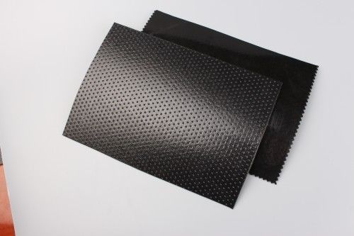 Biały geomembrana z teksturą PE dla odporności chemicznej i wytrzymałości na przebicie 267-534N