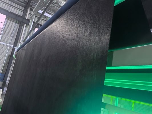 Geotekstil z długich włókien czarnych - optymalny materiał do projektów ochrony zbocza