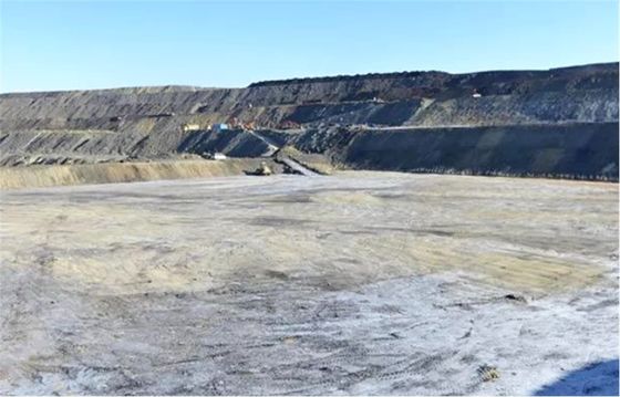 Geotekstil z polipropylenu nienasytanego o wysokiej przepuszczalności wodnej, doskonałej odporności na punkcje i odporności na promieniowanie UV dla systemów odwadniania kopalni