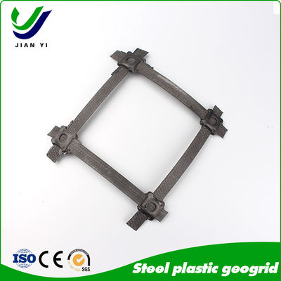 Rozwiązanie wzmocnienia geokratą stalowo-polimerową czarną o dużej nośności