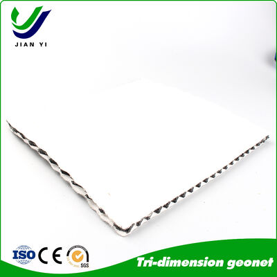 Niżotemperaturowy geonet kompozytowy o wysokiej wytrzymałości na rozciąganie i doskonałej odporności na promieniowanie UV dla infrastruktury regionów zimnych